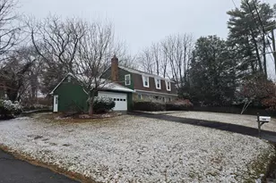 1530 Pathfinder Ln, McLean, VA 22101 - Photo 3