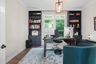 8197 Cottage Rose Ct, Fairfax Station, VA 22039 - Photo 13