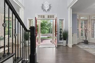 8197 Cottage Rose Ct, Fairfax Station, VA 22039 - Photo 5