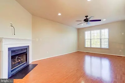 6388 James Harris Way, Centreville, VA 20121 - Photo 5