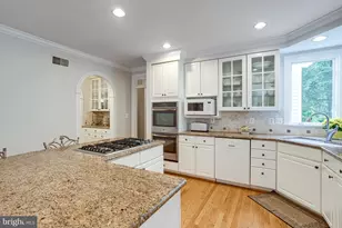 11901 Chapel Rd, Clifton, VA 20124 - Photo 17