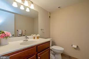 3713 S George Mason Dr, Falls Church, VA 22041 - Photo 27