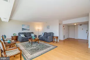 3713 S George Mason Dr, Falls Church, VA 22041 - Photo 3