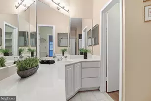 12155 Penderview Terrace, Fairfax, VA 22033 - Photo 17