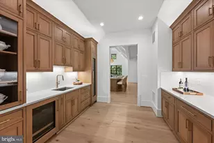 1701 Briar Ridge Rd, McLean, VA 22101 - Photo 27