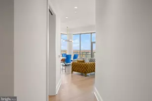 7887 Jones Branch Dr, McLean, VA 22102 - Photo 11