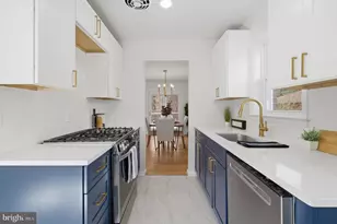 902 Echols St SE, Vienna, VA 22180 - Photo 3