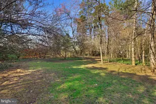 902 Echols St SE, Vienna, VA 22180 - Photo 37