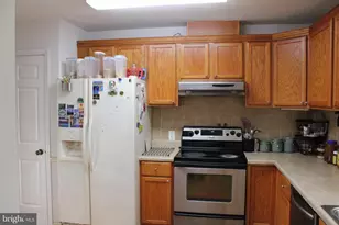 13501 Clear Lake Ct, Herndon, VA 20171 - Photo 15