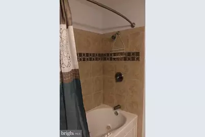 13501 Clear Lake Court, Herndon, VA 20171 - Photo 9