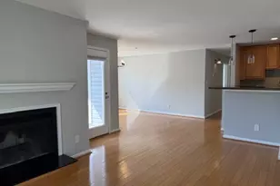 3175 Summit Square Dr, Oakton, VA 22124 - Photo 59