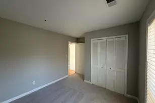 3175 Summit Square Dr, Oakton, VA 22124 - Photo 17