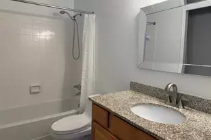 3175 Summit Square Dr, Oakton, VA 22124 - Photo 49