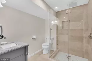 2296 Archdale Rd, Reston, VA 20191 - Photo 55