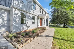 2296 Archdale Rd, Reston, VA 20191 - Photo 5