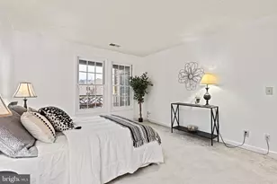 12003 Ridge Knoll Dr, Fairfax, VA 22033 - Photo 19