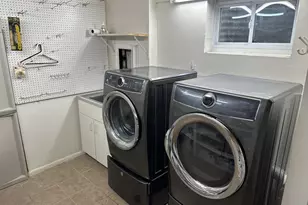 7706 Bristow Dr, Annandale, VA 22003 - Photo 5