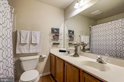 5518 Sully Lake Drive, Centreville, VA 20120 - Photo 33