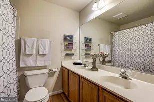 5518 Sully Lake Dr, Centreville, VA 20120 - Photo 33