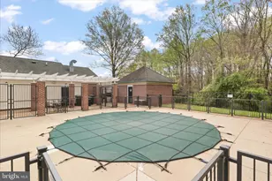 12008 Ridge Knoll Dr, Fairfax, VA 22033 - Photo 41