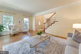 12704 Autumn Crest Dr, Oak Hill, VA 20171 - Photo 9