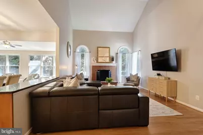 12704 Autumn Crest Drive, Oak Hill, VA 20171 - Photo 17