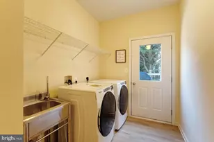 12704 Autumn Crest Dr, Oak Hill, VA 20171 - Photo 59