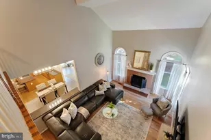 12704 Autumn Crest Dr, Oak Hill, VA 20171 - Photo 19