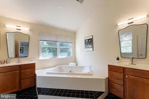 12704 Autumn Crest Dr, Oak Hill, VA 20171 - Photo 41