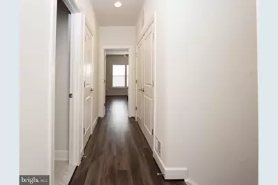 5207 Ridgeview Retreat Drive, Chantilly, VA 20151 - Photo 17