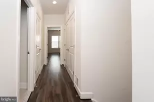 5207 Ridgeview Retreat Dr, Chantilly, VA 20151 - Photo 17