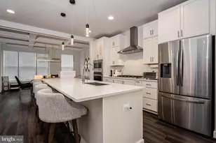 5207 Ridgeview Retreat Dr, Chantilly, VA 20151 - Photo 9