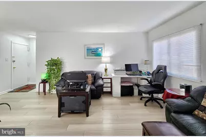 2901 Charing Cross Road #8, Falls Church, VA 22042 - Photo 7