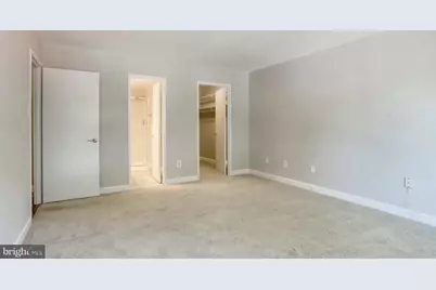 527 Florida Avenue #104, Herndon, VA 20170 - Photo 11