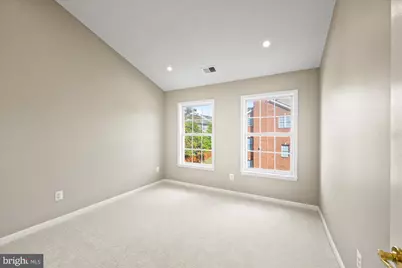 13438 Burrough Farm Drive, Herndon, VA 20171 - Photo 57