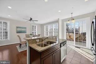 2081 Hutchison Grove Ct, Falls Church, VA 22043 - Photo 19