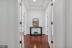 2081 Hutchison Grove Ct, Falls Church, VA 22043 - Photo 21