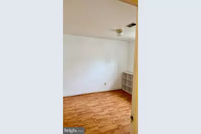 8502 Kernon Court #BASEMENT APARTMENT, Lorton, VA 22079 - Photo 7