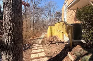 13301 Aiken Pl, Herndon, VA 20170 - Photo 37