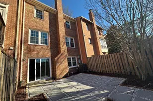 3154 Stratford Ct, Oakton, VA 22124 - Photo 15