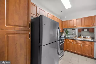 4415 Weatherington Lane #402, Fairfax, VA 22030 - Photo 17