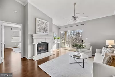 4415 Weatherington Lane #402, Fairfax, VA 22030 - Photo 1