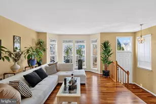 14726 Beaumeadow Dr, Centreville, VA 20120 - Photo 3