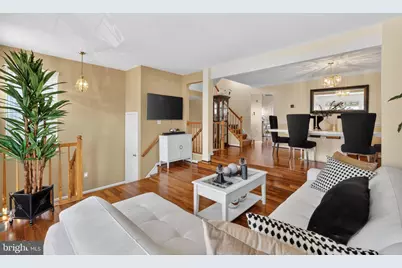 14726 Beaumeadow Drive, Centreville, VA 20120 - Photo 5