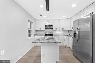 9824 Hagel Cir, Lorton, VA 22079 - Photo 7