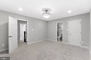 9824 Hagel Cir, Lorton, VA 22079 - Photo 19