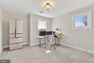 7405 Storm Ct, Falls Church, VA 22043 - Photo 37