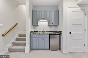 7405 Storm Ct, Falls Church, VA 22043 - Photo 43