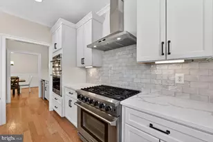 7405 Storm Ct, Falls Church, VA 22043 - Photo 9