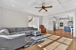 7405 Storm Ct, Falls Church, VA 22043 - Photo 3